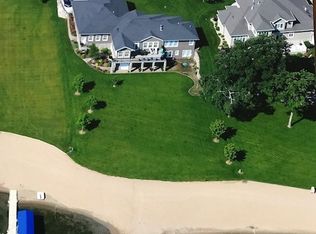 1541 Long Lake Dr, Detroit Lakes, MN 56501