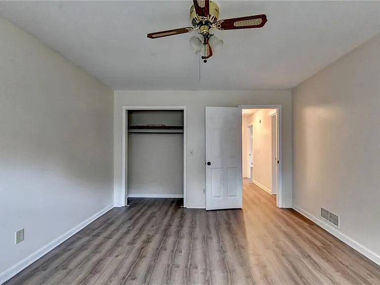 268 Allen Ct SW — Photo 31