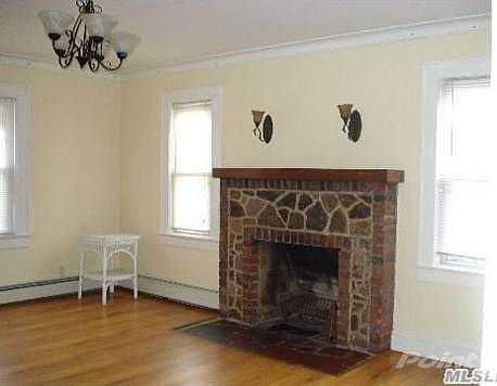 4th image of 72 E Barclay St