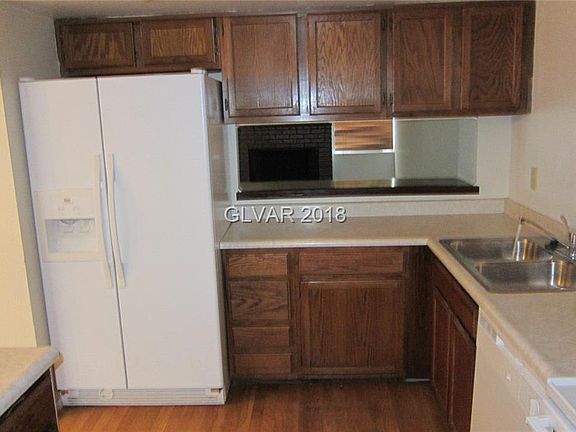 4th image of 2616 Aracatuba Ave