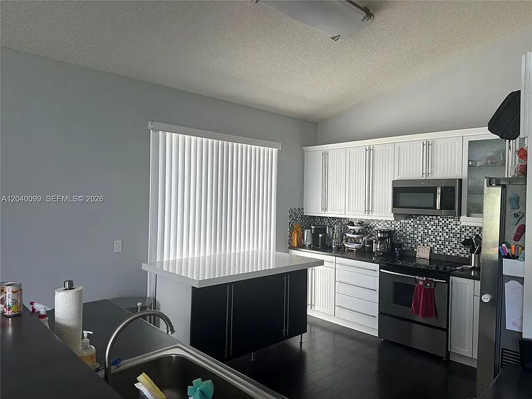 16407 SW 1st Ct — Photo 12