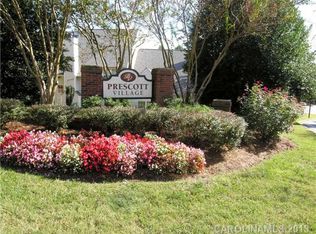 5864 Prescott Ct, Charlotte, NC 28269