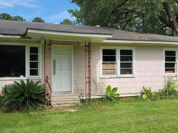 15416 Henderson Bayou Rd, Prairieville, LA 70769