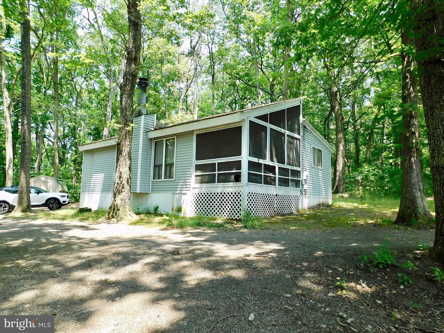 3041 Mountain Lake Rd photo 1