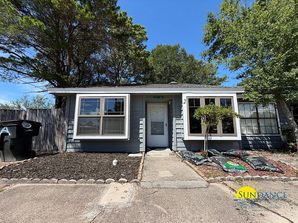 1st image of 2A Viking Dr NW