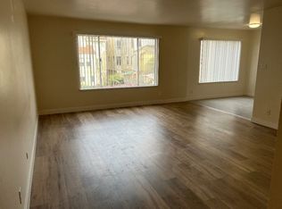 266 8th Ave APT 3, San Francisco, CA 94118
