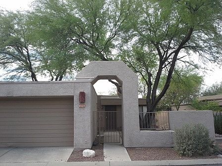 4th image of 3535 N Briarwood Dr