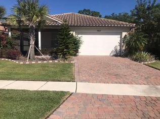 3827 Carrick Bend Dr, Kissimmee, FL 34746