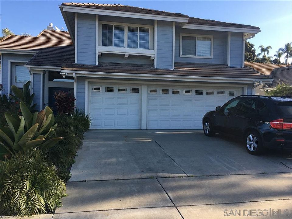 1st image of 338 Moonstone Bay Dr