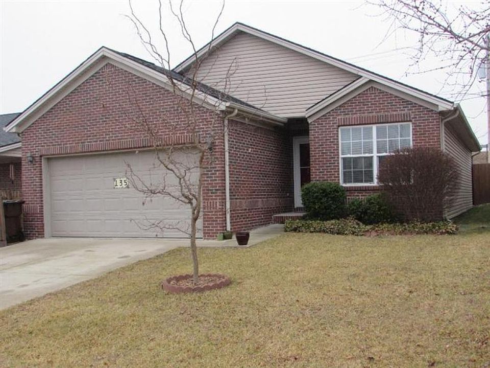 1st image of 135 Baybrook Cir
