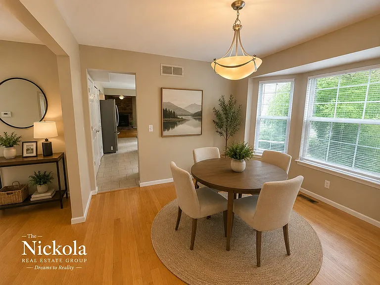 414 Whitney Dr — Photo 11