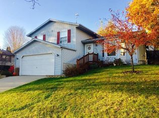 734 Engelhart Dr, Madison, WI 53713