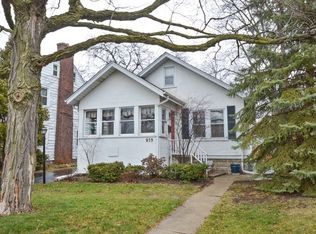 859 Todd Ct, Deerfield, IL