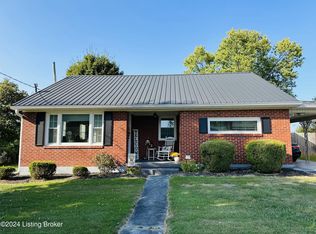104 McClelland Ct, Campbellsville, KY 42718