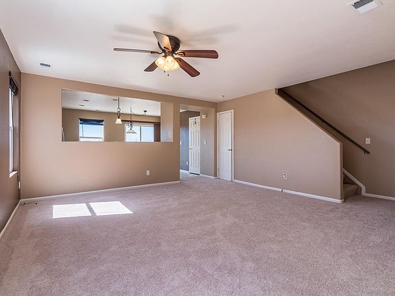 3rd image of 257 Ponderosa Pl