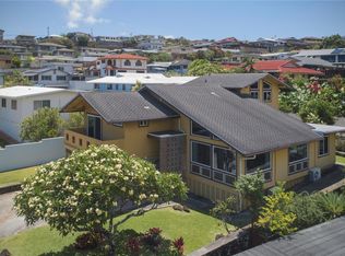 4711 Likini St, Honolulu, HI 96818