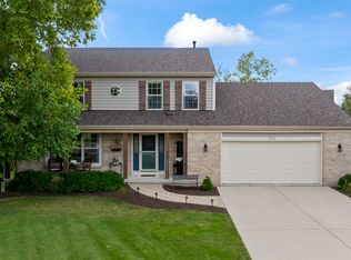 2512 Bainbridge Ct, Aurora, IL 60506