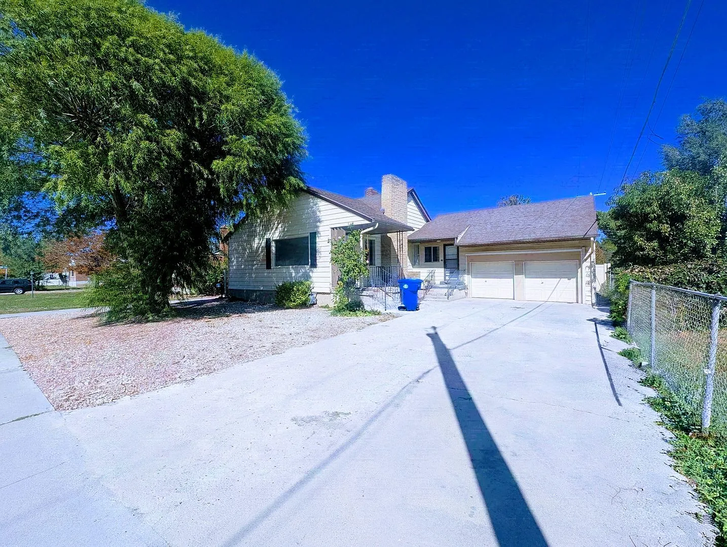 Spacious Gorgeous Home! — Photo 1