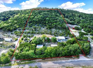 3993 Bump Gate Rd, Pipe Creek, TX 78063