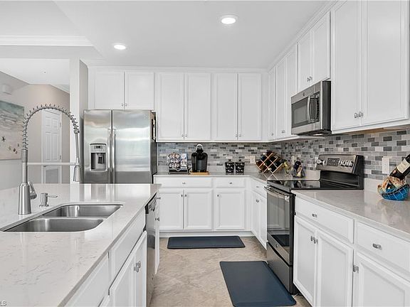 4th image of 9584 Trevi CT #5217