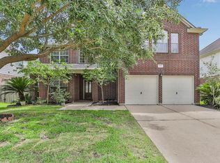 2501 Sunfire Ln, Pearland, TX 77584