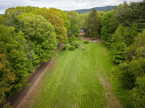43 White Oaks Road, Laconia, NH 03246