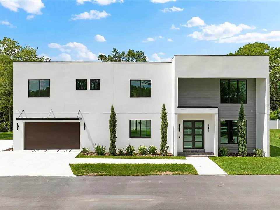 5341 Lake Pearl Ct