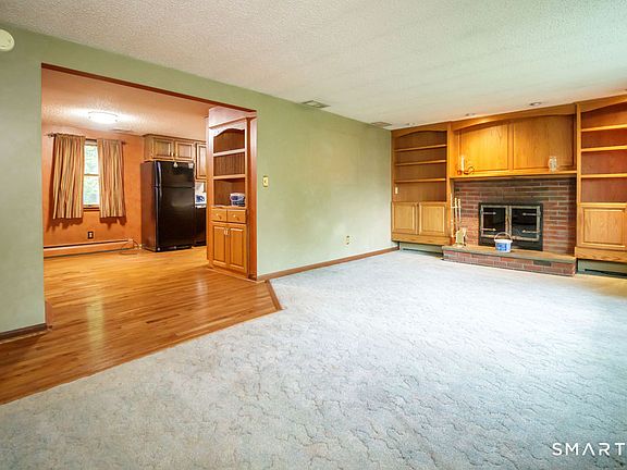 5th image of 73 Cawley Street