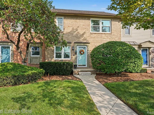 4410 Rochester Rd, Royal Oak, MI 48073