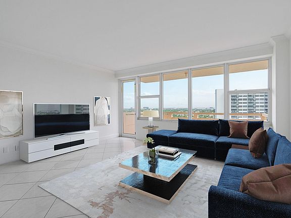 2nd image of 3333 NE 34th Street #1206