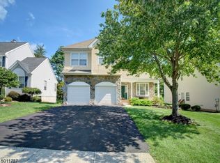 14 Bouwrey Pl, Whitehouse Station, NJ 08889