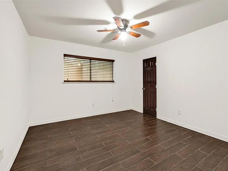 11427 Sagegrove Ln — Photo 15