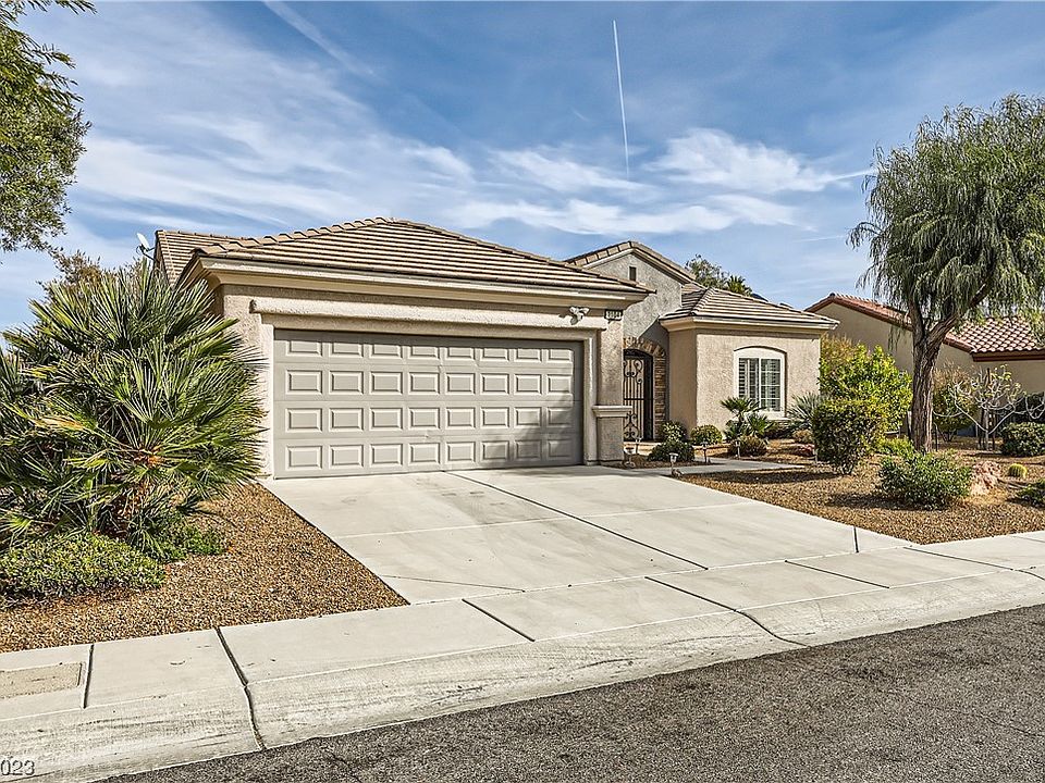 1st image of 2104 Cumberland Hill Dr