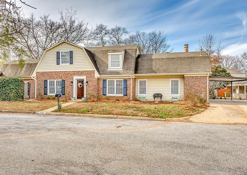 1st image of 2927 Canterbury Ct