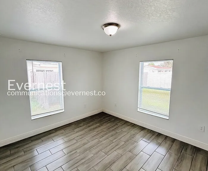 1132 Maybury Dr — Photo 14