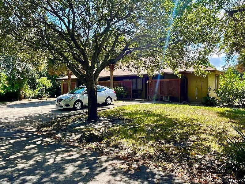 1st image of 3096 Collin Dr APT B