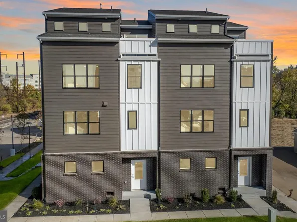 954 Riverplace Dr #54O, Conshohocken, PA 19428