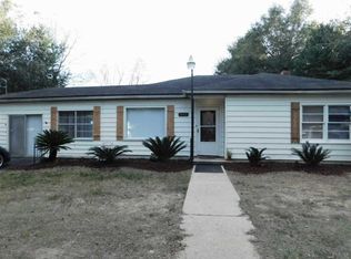 303 Chestnut St, Pensacola, FL 32506