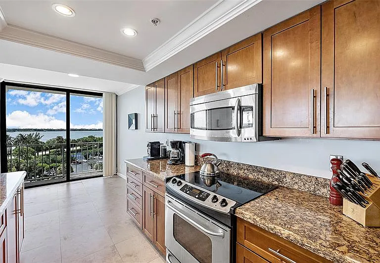 3400 S Ocean Blvd #5AII — Photo 33