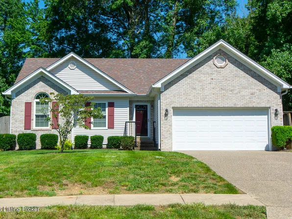 11107 Brook Bend Ct, Louisville, KY 40229