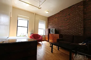 Rented by Natural Habitat Realty