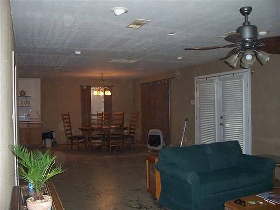 4th image of 3087B E Lake Dr