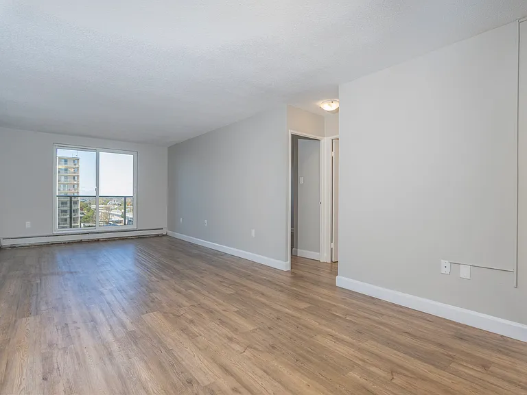 255 Capel St — Photo 10