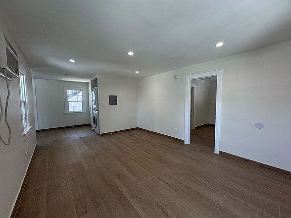 3rd image of 14224 Friar St #A