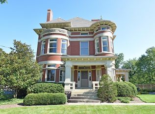 2152 Grandin Rd, Cincinnati, OH 45208