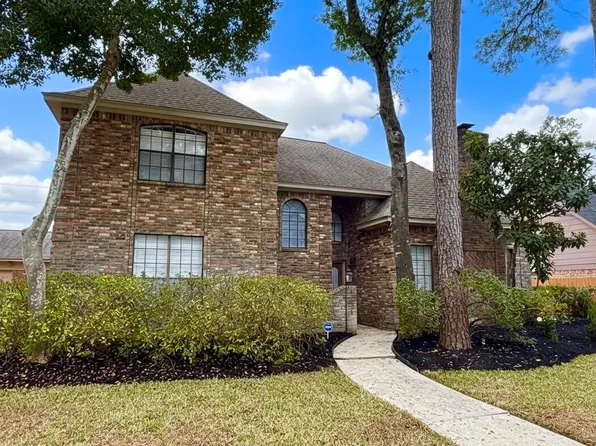 12511 Oakcroft Dr, Houston, TX 77070