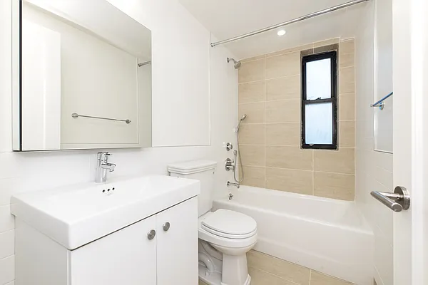 Rented by Compass | media 10