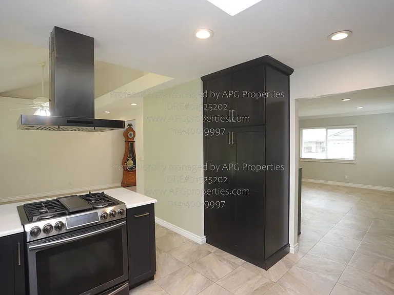 15068 Mountain Spring St — Photo 19