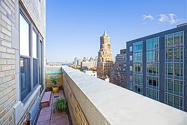 Sold by Space Marketing Shop