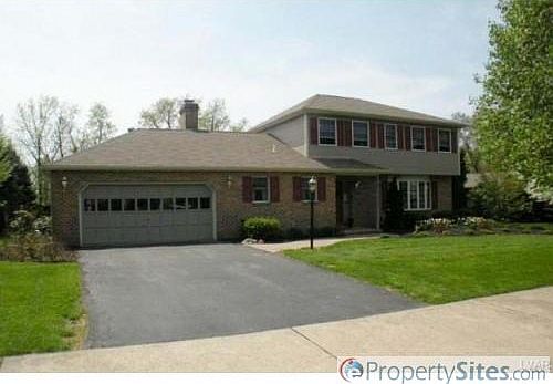 1st image of 440 Barclay Dr